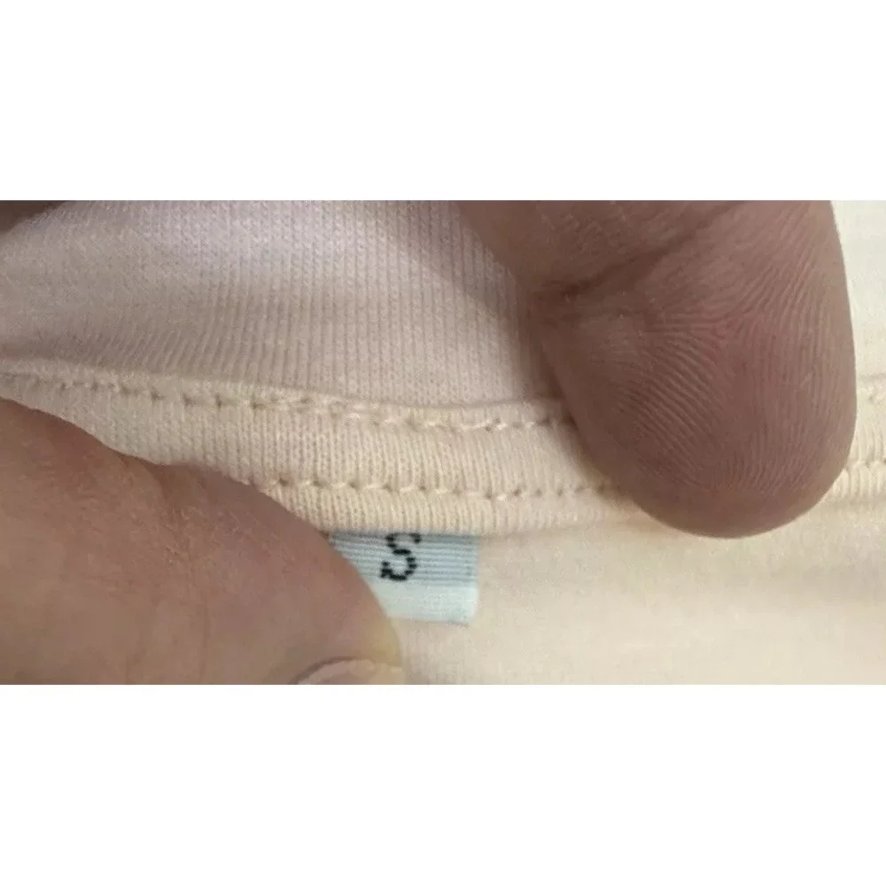 In My Engaged‎ Era Disney Princess T-Shirt Womens Small Light Pink Short Sleeve - Picture 4 of 6